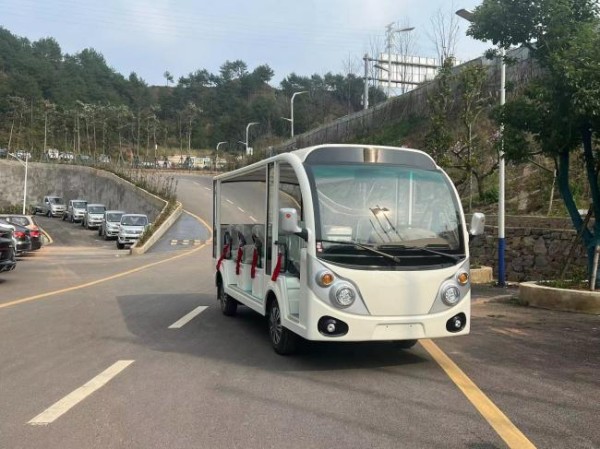 湖南电动观光车,湖南燃油观光车,湖南电动巡逻车,湖南电动老爷车,湖南电动货车,湖南力乘电动科技有限公司