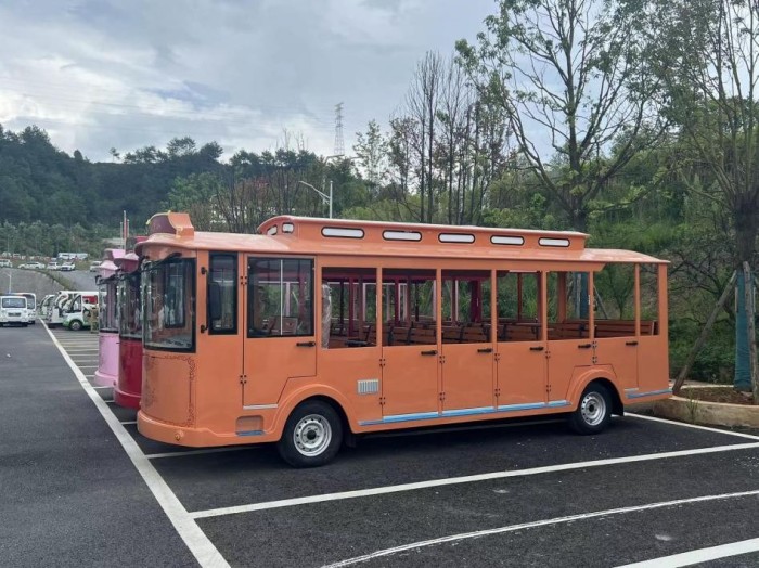 湖南电动观光车,湖南燃油观光车,湖南电动巡逻车,湖南电动老爷车,湖南电动货车,湖南力乘电动科技有限公司 湖南电动观光车,湖南燃油观光车,湖南电动巡逻车,湖南电动老爷车,湖南电动货车,湖南力乘电动科技有限公司